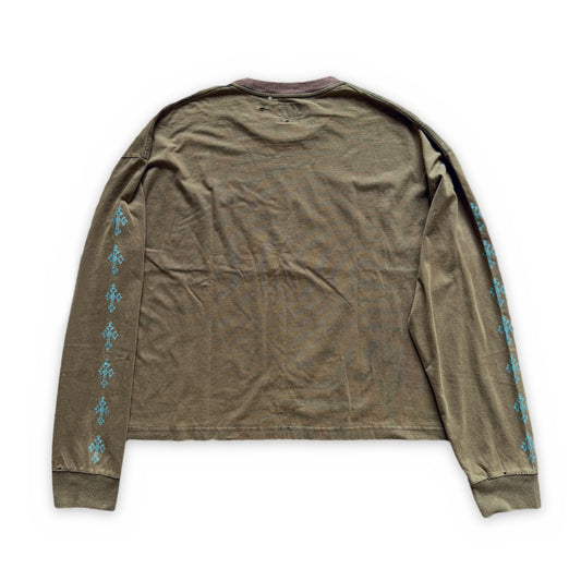 THEFINALCURE. “LOVE STAYS” DISTRESSED LONG SLEEVE